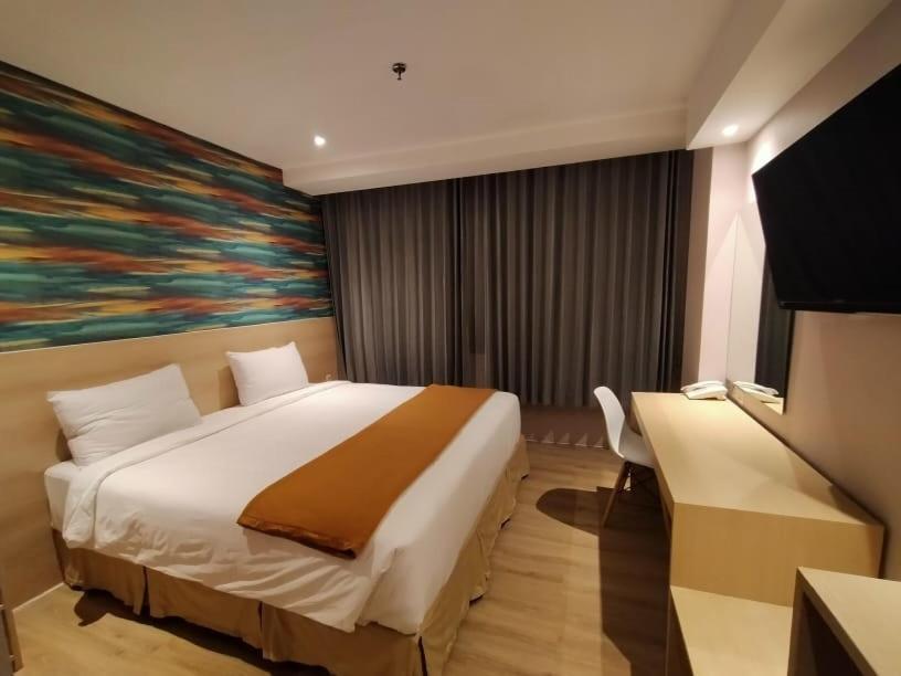 Hotel Lereng Bromo Pasuruan Exterior photo
